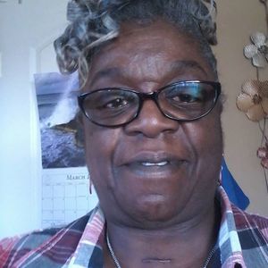 Meet your Posher, Beverly